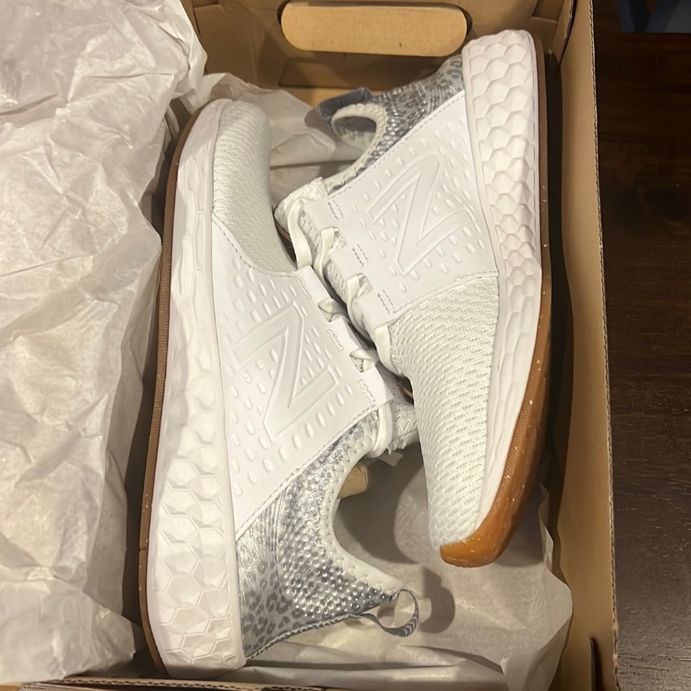 New balance fresh foam size 7
